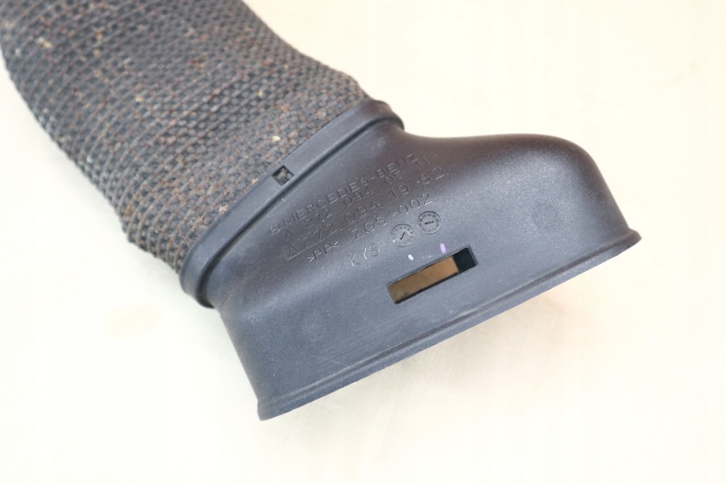 фото №3, Mercedes slk 171 r171 труба воздухозаборник впуск воздуха левый a2720941982 3.5 v6