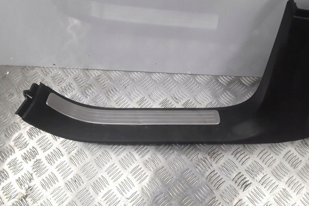 фото №8, Передняя левая молдинг декоративная порог porsche cayenne 9pa 7l0853369d 4.5l