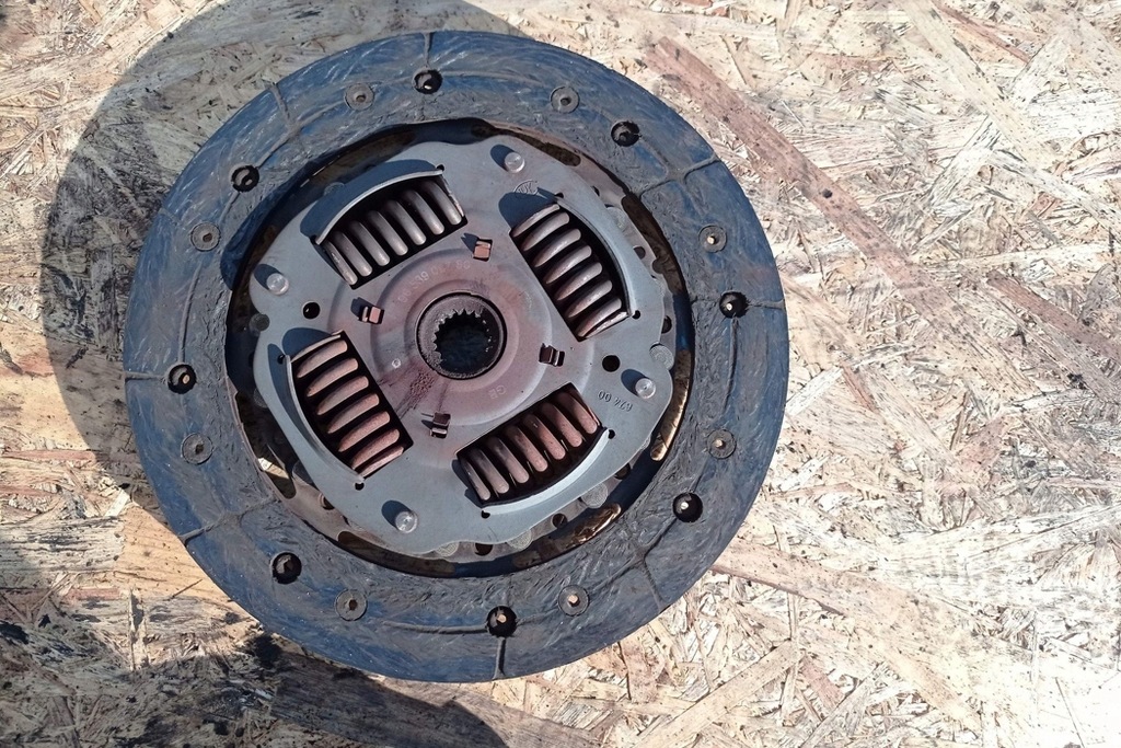 фото №6, Комплект сцепления citroën c4 i lc_ 9639780480 1.6l дизель 2005