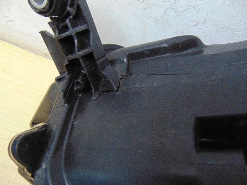 фото №15, Лампа права skoda scala 657941016 europa