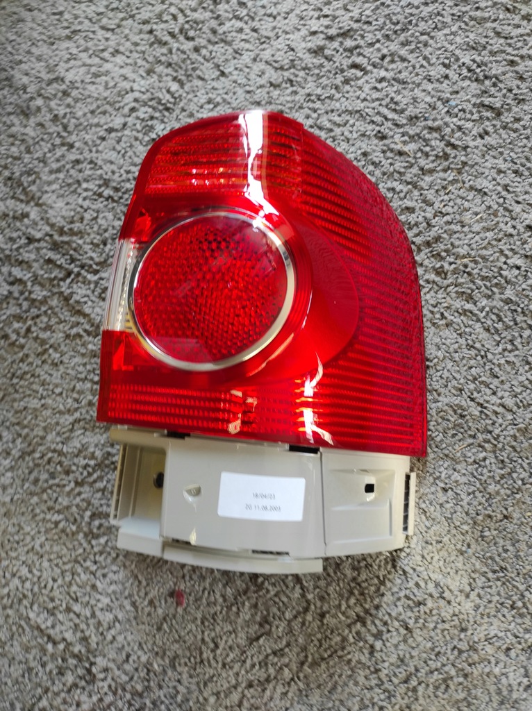 фото №8, Лампа задня права lub ліва vw sharan 03-