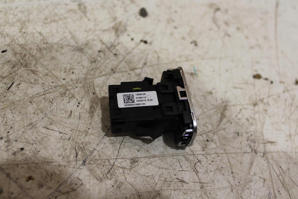 фото №3, Кнопка запуск стоп volvo v40 ii 2015 31394114