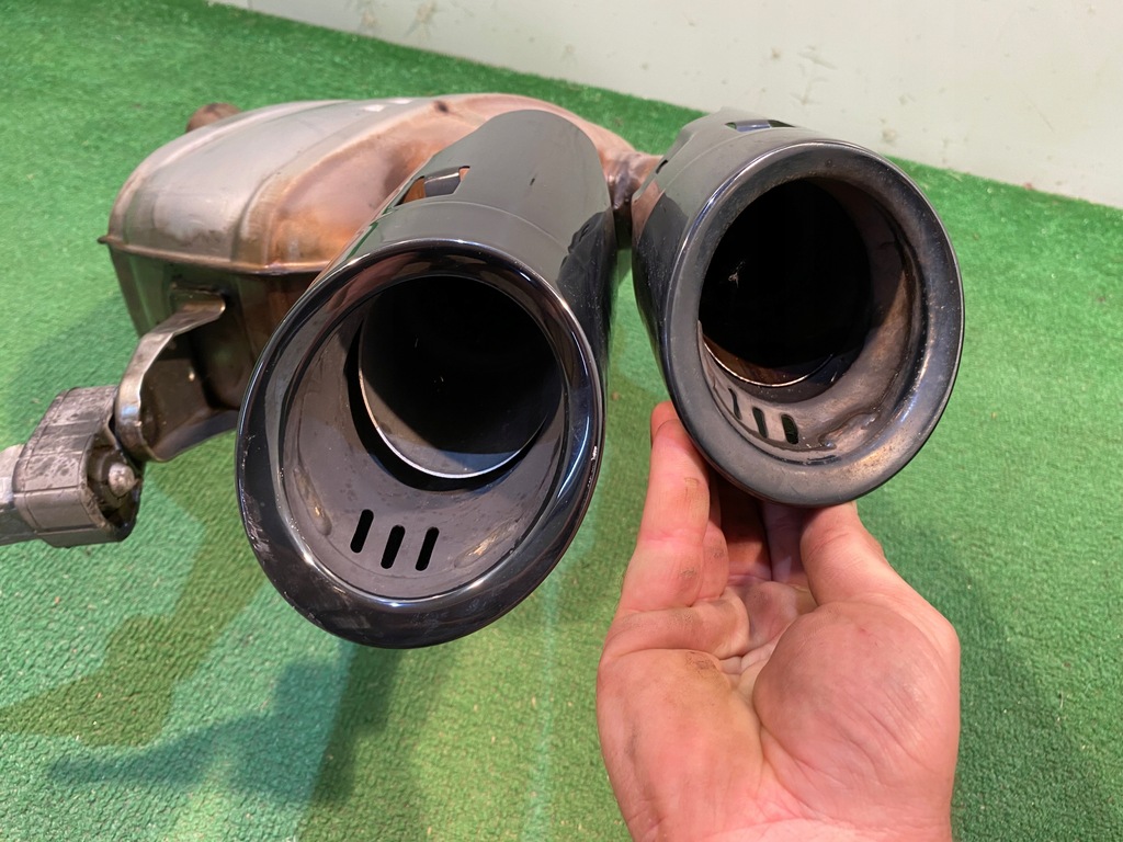 фото №11, Porsche macan 95b вихлоп гасник кінцевий лівий