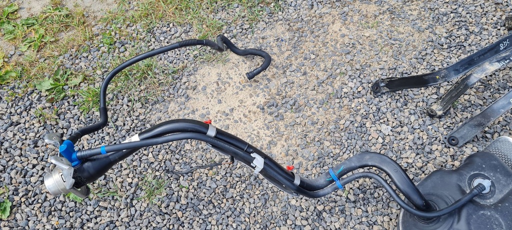 фото №10, Sq8 4m rsq8 q8 бак топлива 4.0 tfsi 4m0201021fn lamborghini urus sq7 4m