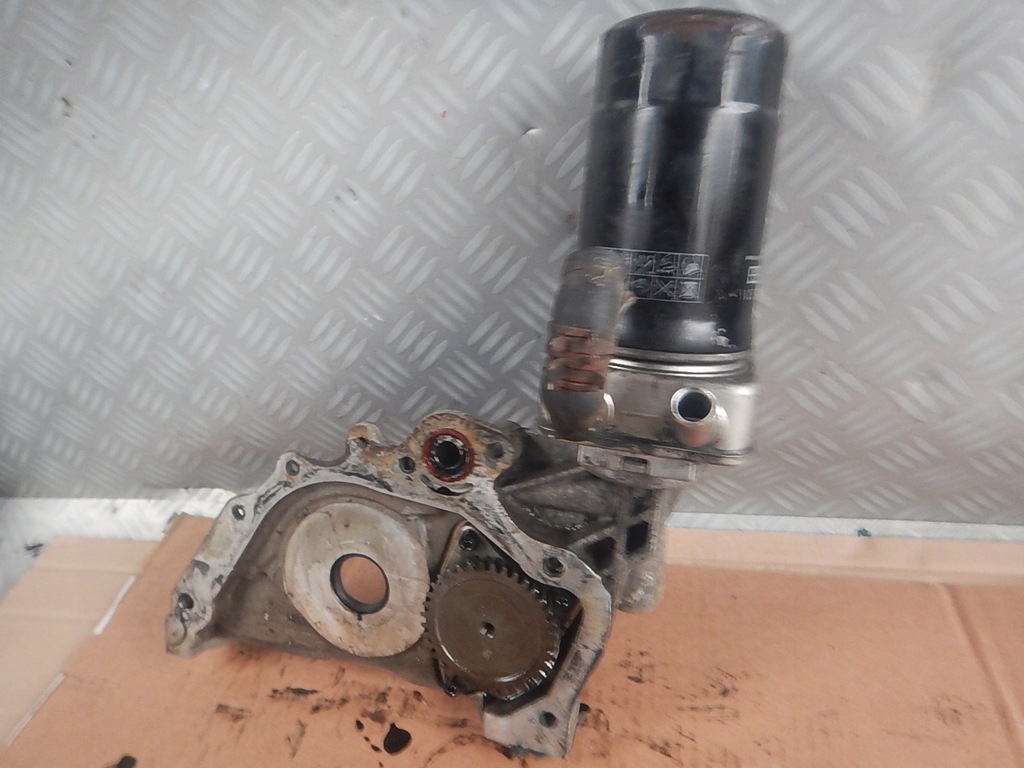 фото №2, Kia ceed i sorento tucson 2.0 crdi насос оливи