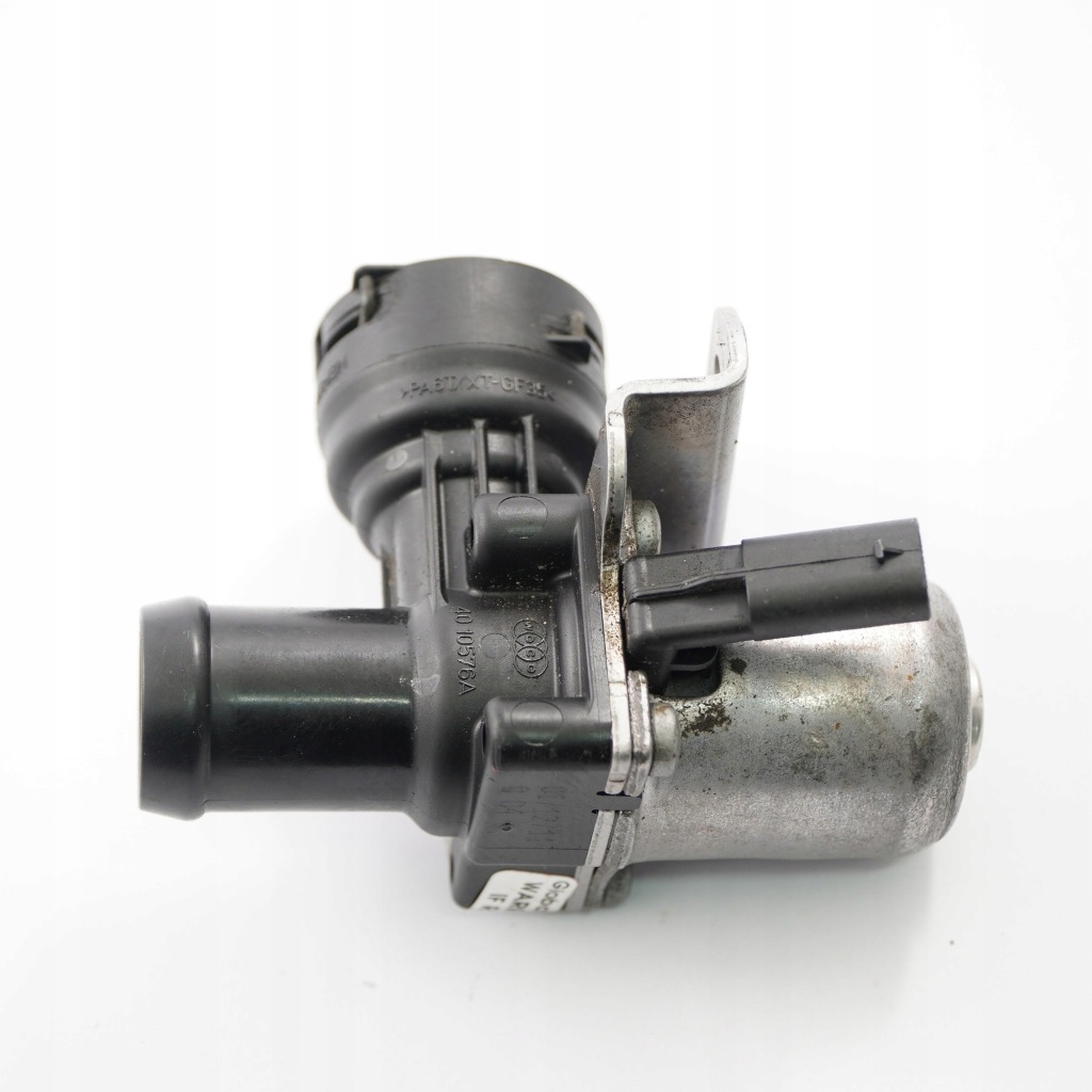 Купить Mercedes w204 m271 клапан блок управления насос воды a2712030164