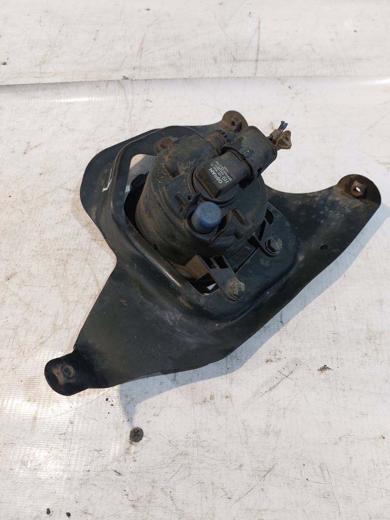 фото №6, Противотуманная фара левый перед mg zs 2004r.