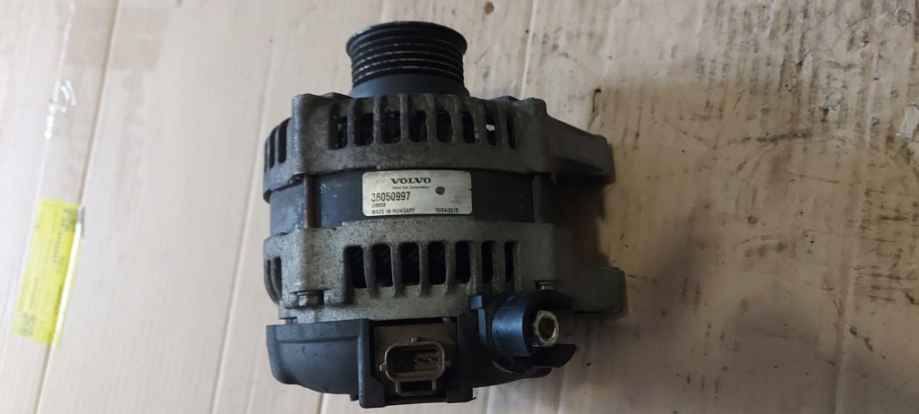 Генератор ford volvo 36050997 Оригінал