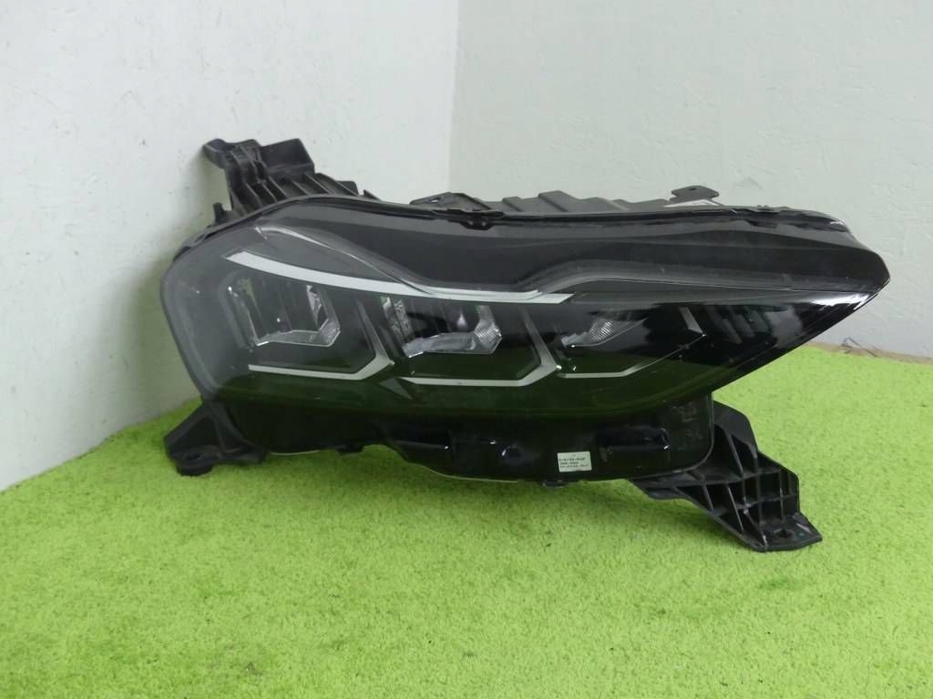 фото №1, Лампа перед правая citroen ds3 crossback lift 22r super