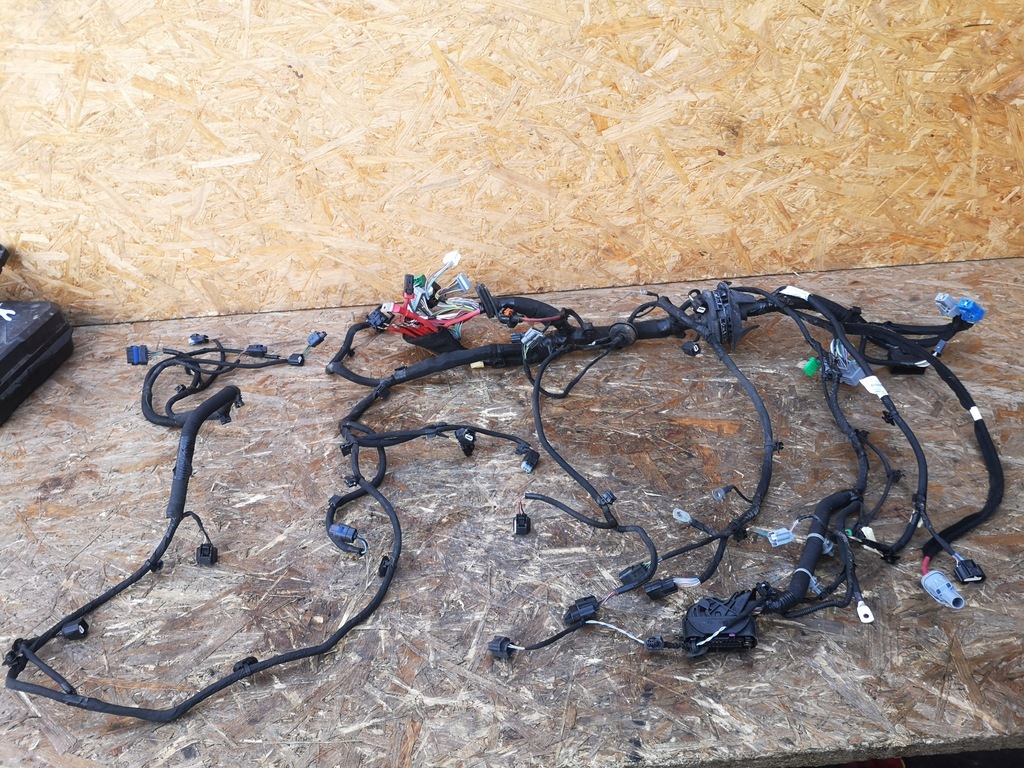 фото №1, Renault talisman электропроводка отсек двигателя tce