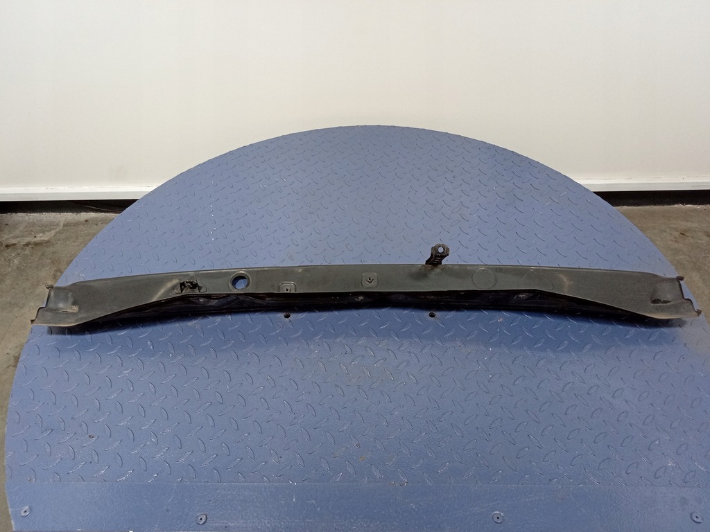 фото №1, Toyota yaris i жабо нижні металевий