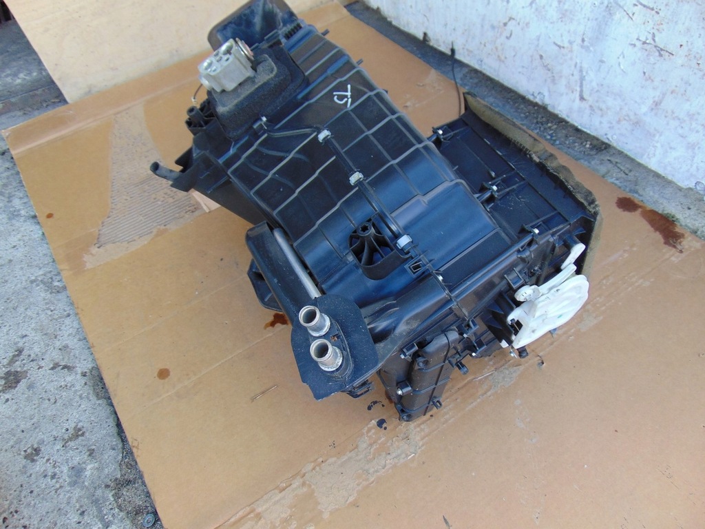 фото №8, Отопитель кондиционера vw transporter t5 7h1820005ag