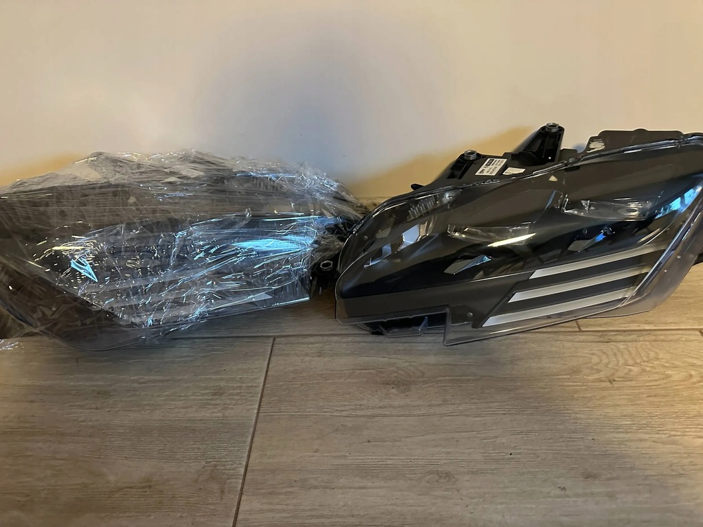 фото №1, Лампы full led ferrari sf90 stradale 2021