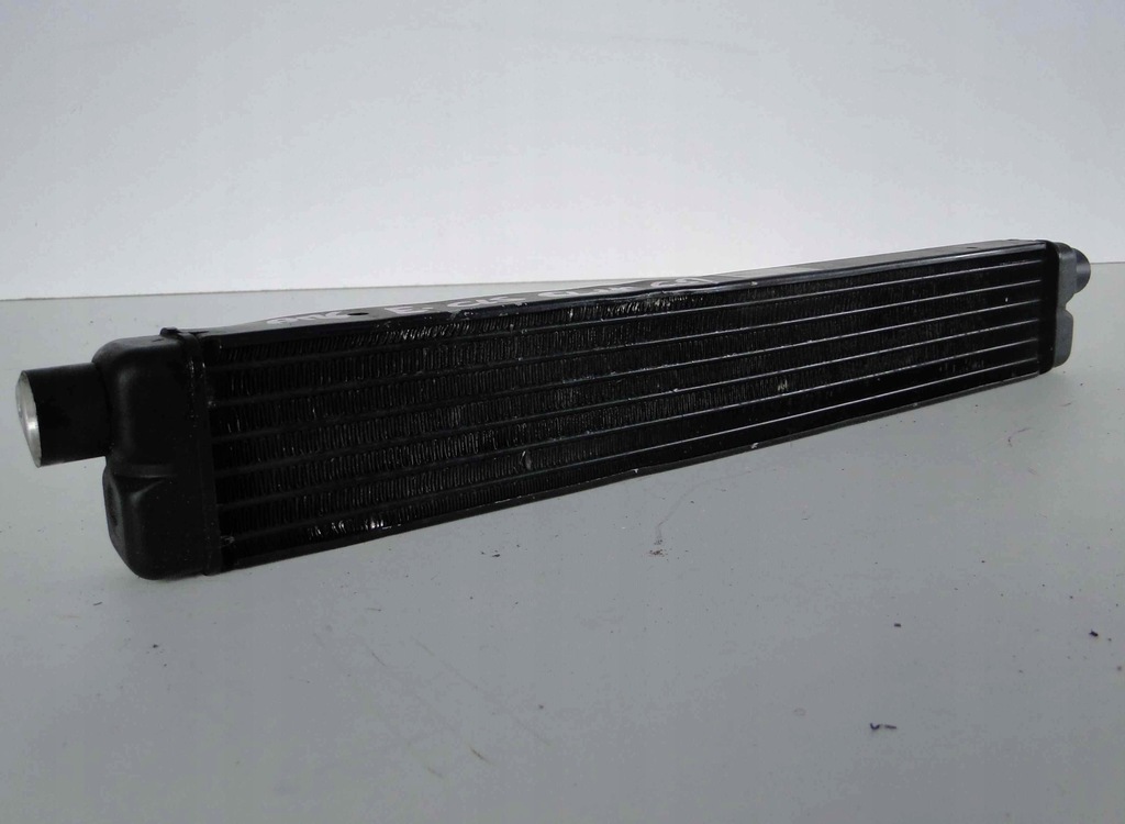 фото №2, Mercedes sl r231 231 радіатор оливи 63 amg