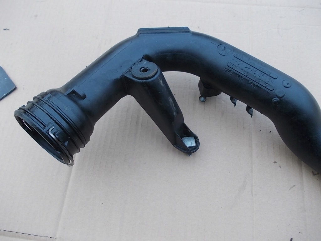 фото №4, Шланг труба воздуха audi a6 c5 1.9 tdi passat