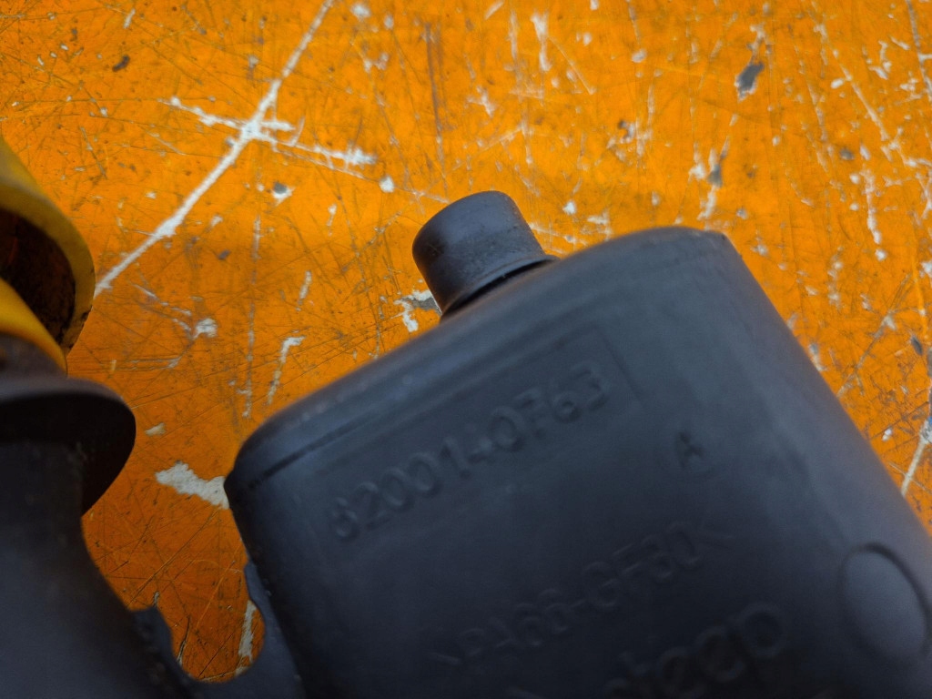 Renault megane scenic 2 03-06 1.9dci вентиляция картера olleju щуп 8200140763 в Украине