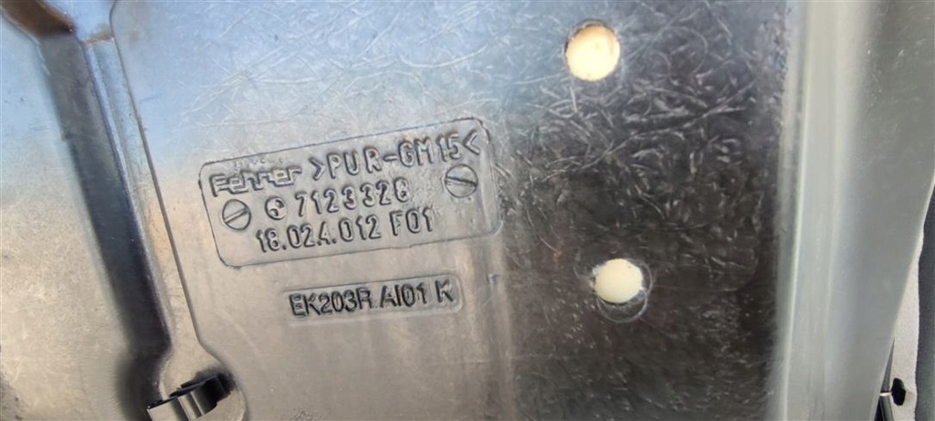 фото №9, Спинка сиденье правый задняя кожа bmw 7 e65 7123328