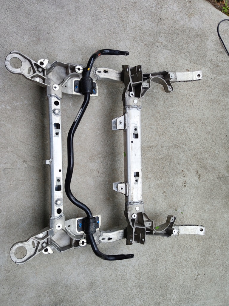 фото №12, Chevrolet camaro ss передние подрамник 2016+