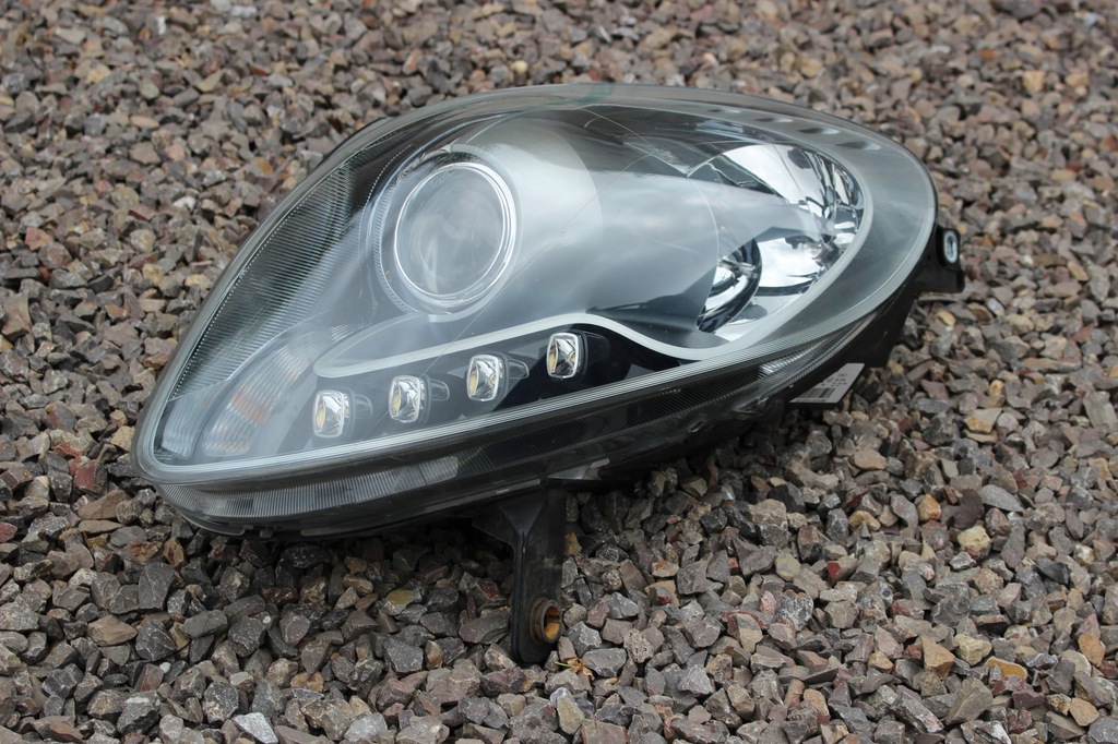 фото №3, Alfa romeo giulietta лампа права комплектна led 46600711
