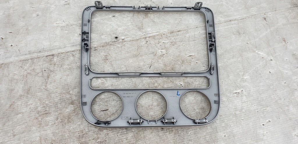 фото №2, Рамка захист консолі vw scirocco 1q0858071f