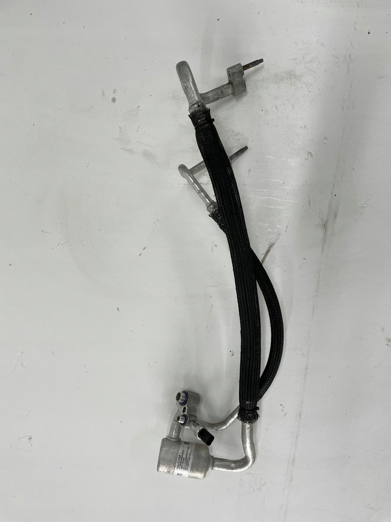 фото №1, Шланг кондиционера corvette c8