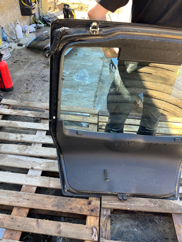 Skoda octavia 2 рестайлінг  hb седан кришка багажника багажника комплектна lakier-9910 Недорого