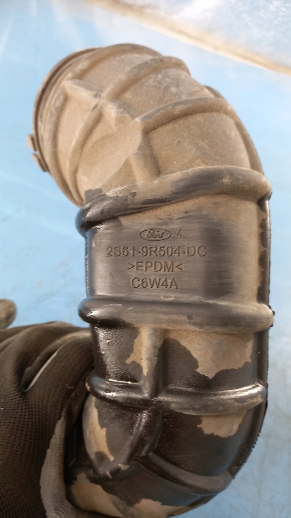 фото №2, Труба воздуха ford fiesta 03r 1.3b