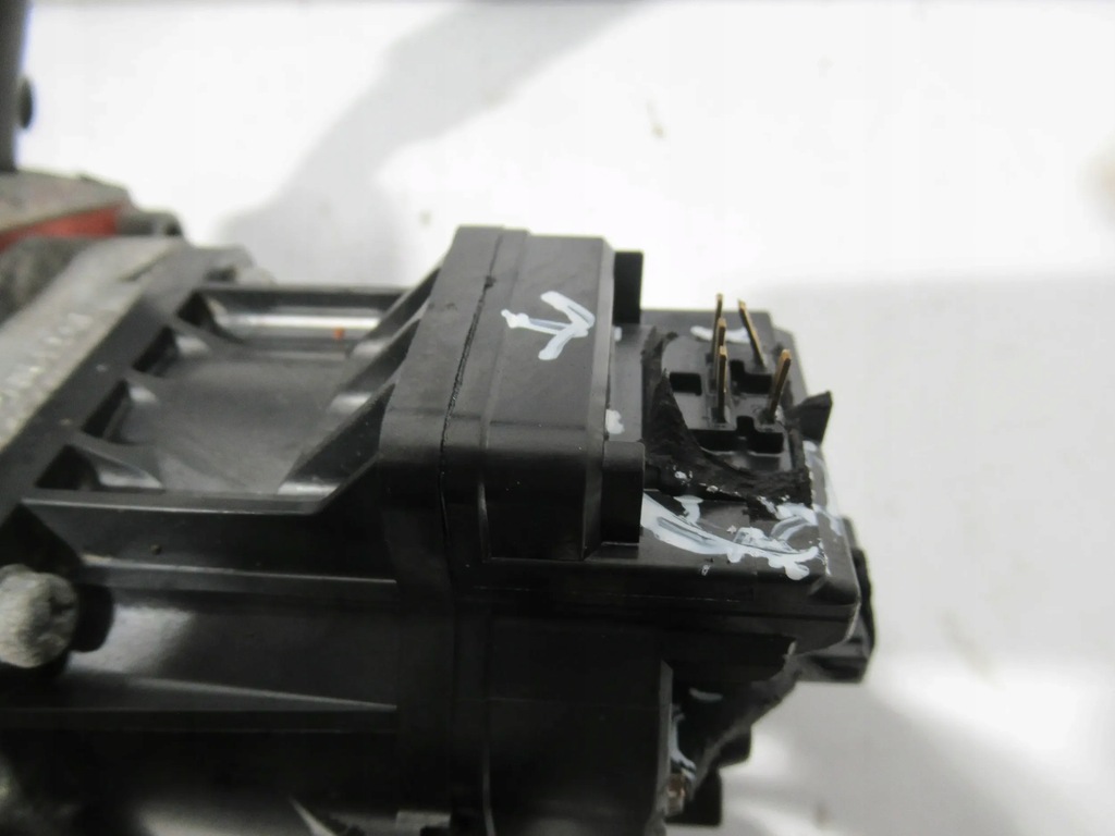 фото №10, Клапан egr корпус термостата fiat sedici 2.0ddis