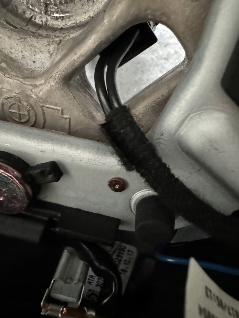 фото №14, Bmw 1 f20 3 f30 4 f f36 x5 f48 x1 x2 x3 f25 повітропровід m-pakiet acc активний