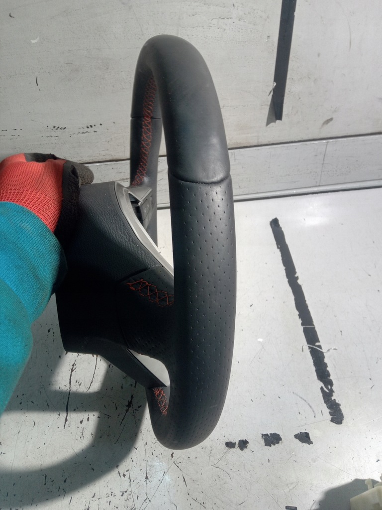 фото №6, Seat leon iv fr повітропровід шкіра мультифункція