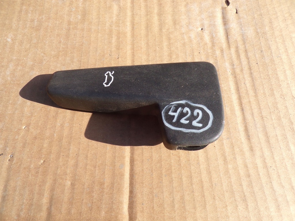 фото №1, Кронштейн ручка капот 3g0823533 vw audi skoda seat