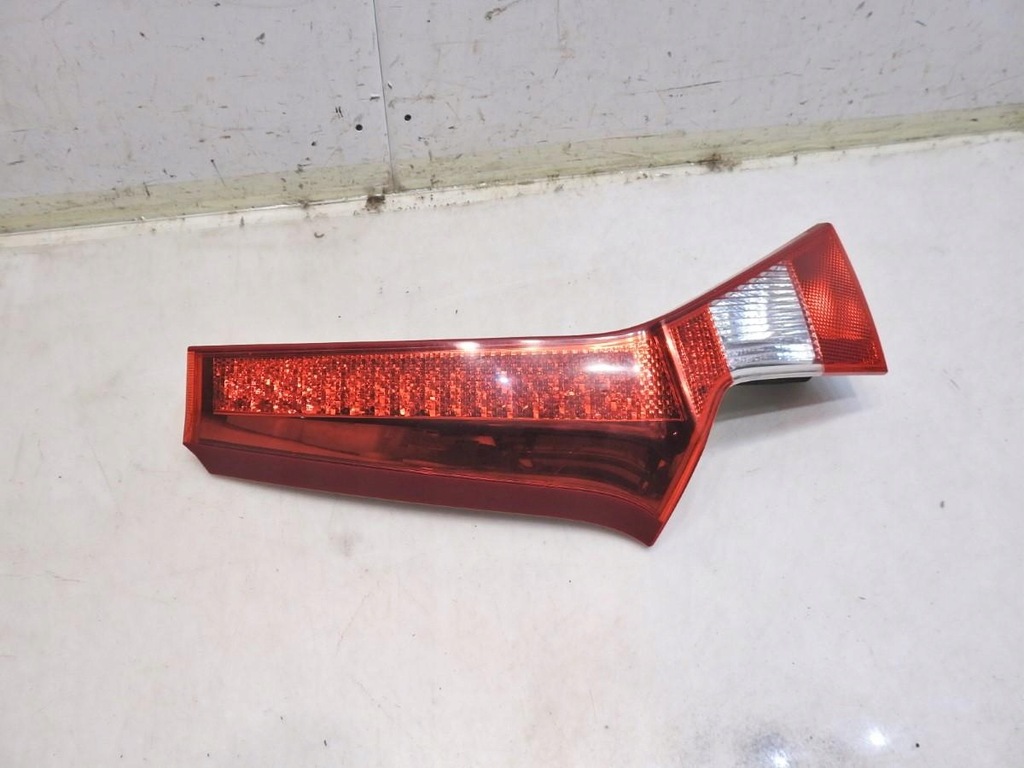 фото №11, Лампа левый задняя крышки volvo v70 iii 164393l1