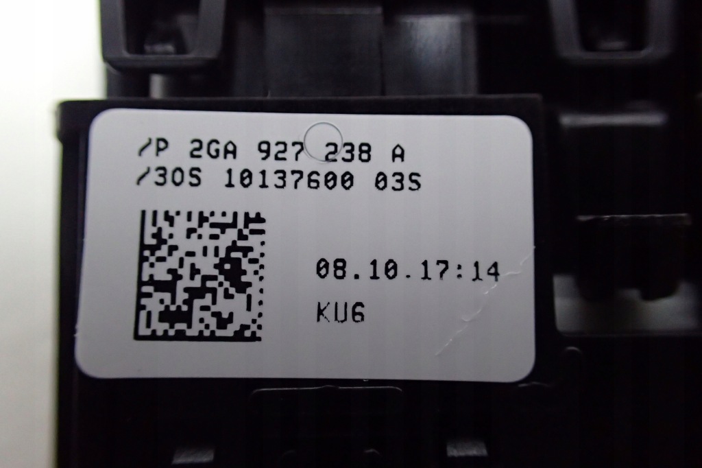 фото №4, Vw t-roc кнопка pdc панель 2ga927238a