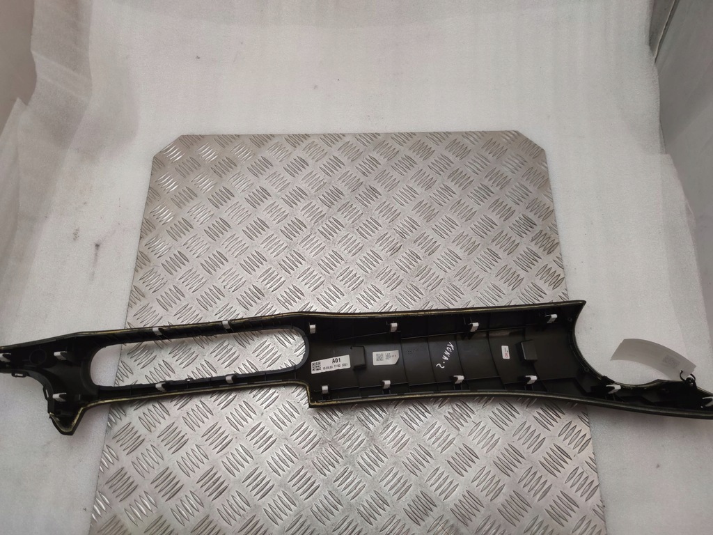 фото №9, Hyundai kona i рамка бардачка панели приборной панели