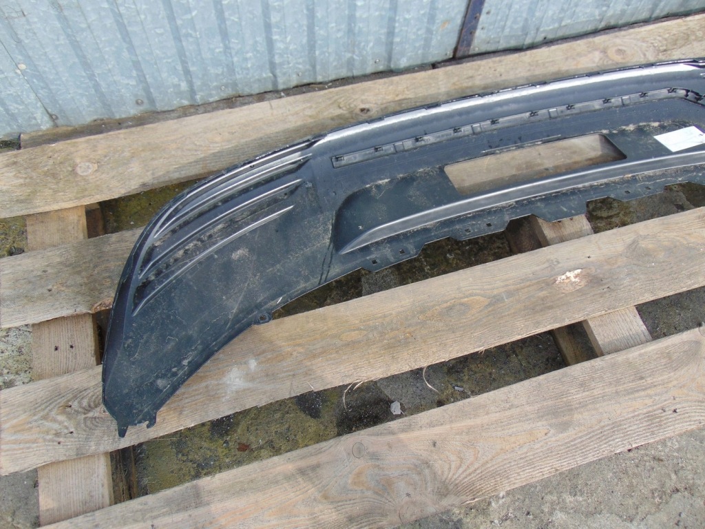 фото №12, Накладка спойлер бампера задня audi e-tron 4ke