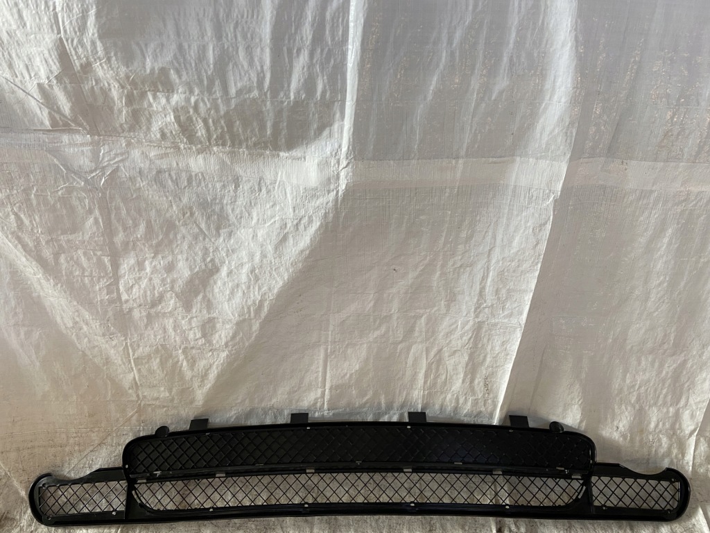 фото №1, Bmw оригинальный номер 51112492213 решётка бампера