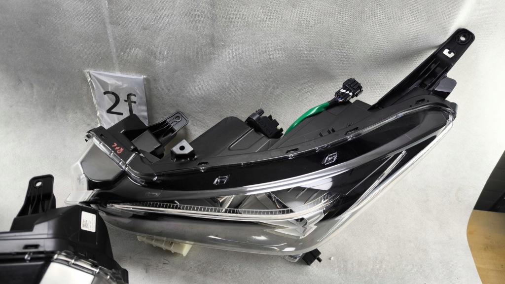 Nissan leaf 2 full led левый правый фара лампа 260105sh5a 260605sh5a Цена