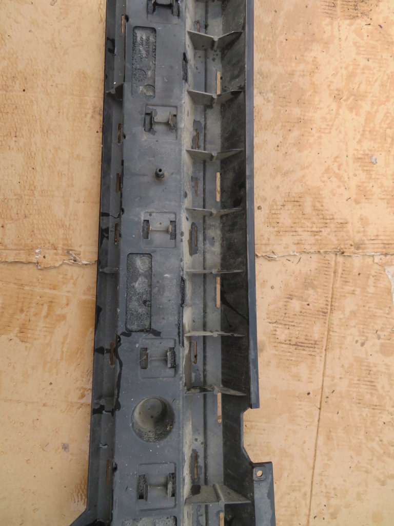 Балка амортизатор заднего бампера 30804612 volvo v40 Оригинал