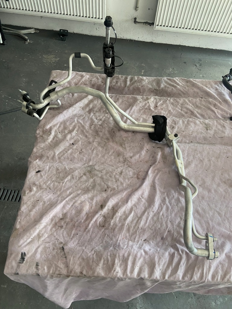 фото №1, Шланг кондиціонер evoque ii l551 l8d2-19a834