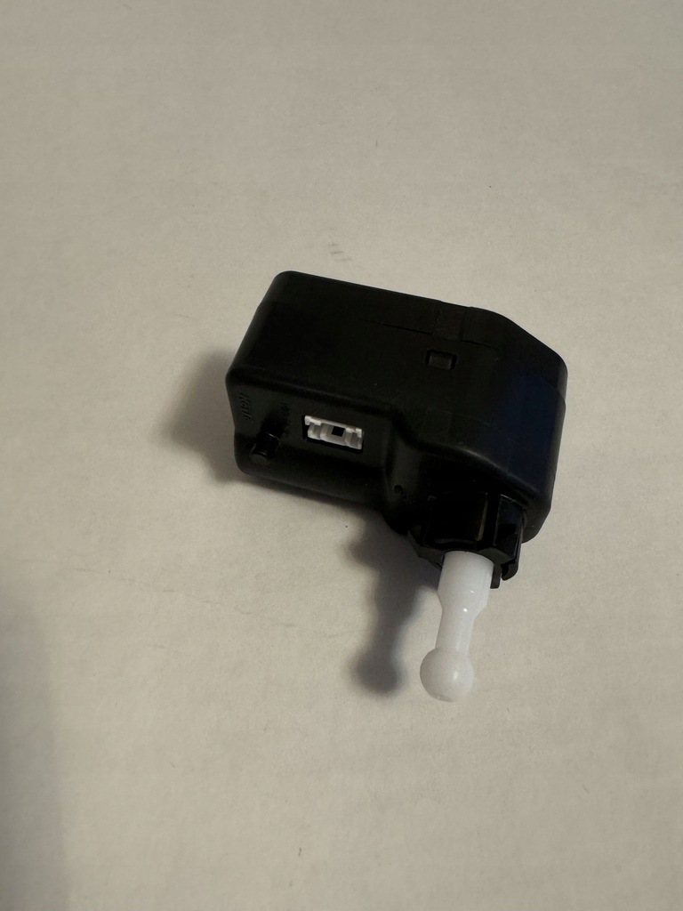 фото №1, Lexus rx 450h моторчик лампи 8566148050