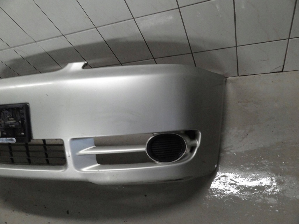 фото №11, Toyota avensis verso van 2003 бампер перед передній