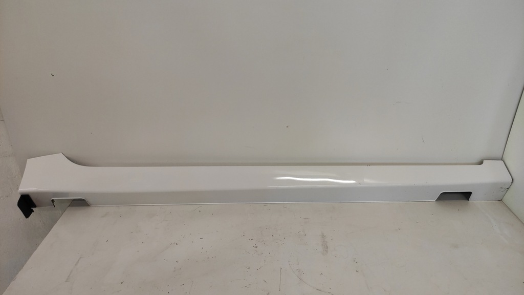 фото №1, Hyundai ioniq молдинг поріг права t8s 17-22