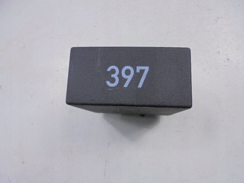 фото №7, Audi a4 b5 реле модуль 397 8d0907701a