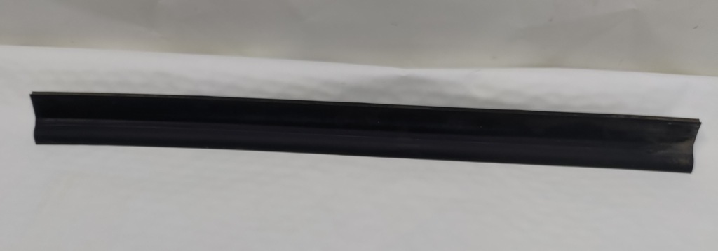 фото №1, Subaru forester sj iv 13-прокладка дверь задняя нижняя