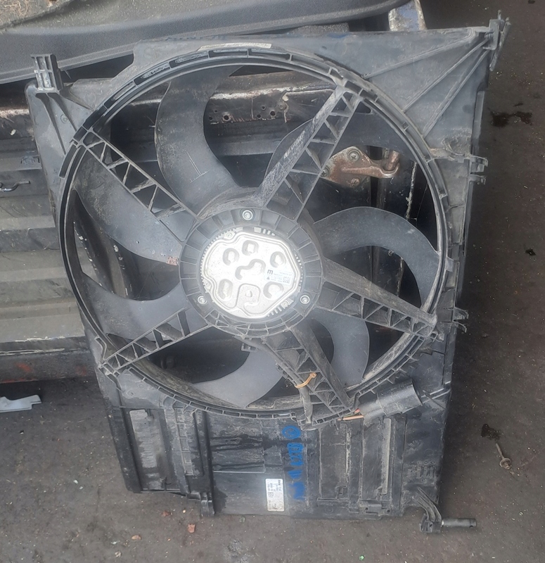 фото №1, Mini cooper iii 1.2 вентилятор радиатора 7617609