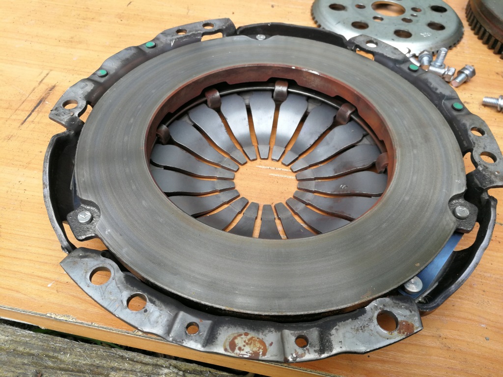 фото №5, Колесо маховик зчеплення комплект 1.4d toyota yaris iii