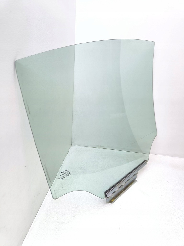 фото №7, Toyota avensis t270 2011 стекло дверь задних