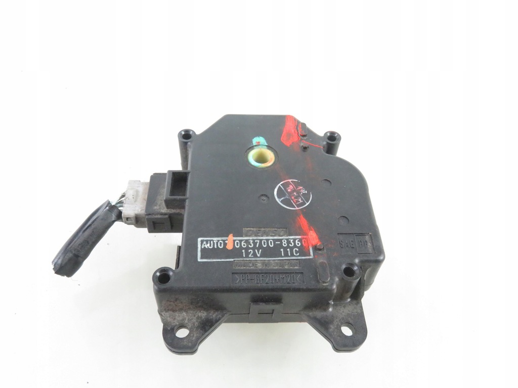 фото №6, Моторчик крышка обдув toyota previa 0637008360