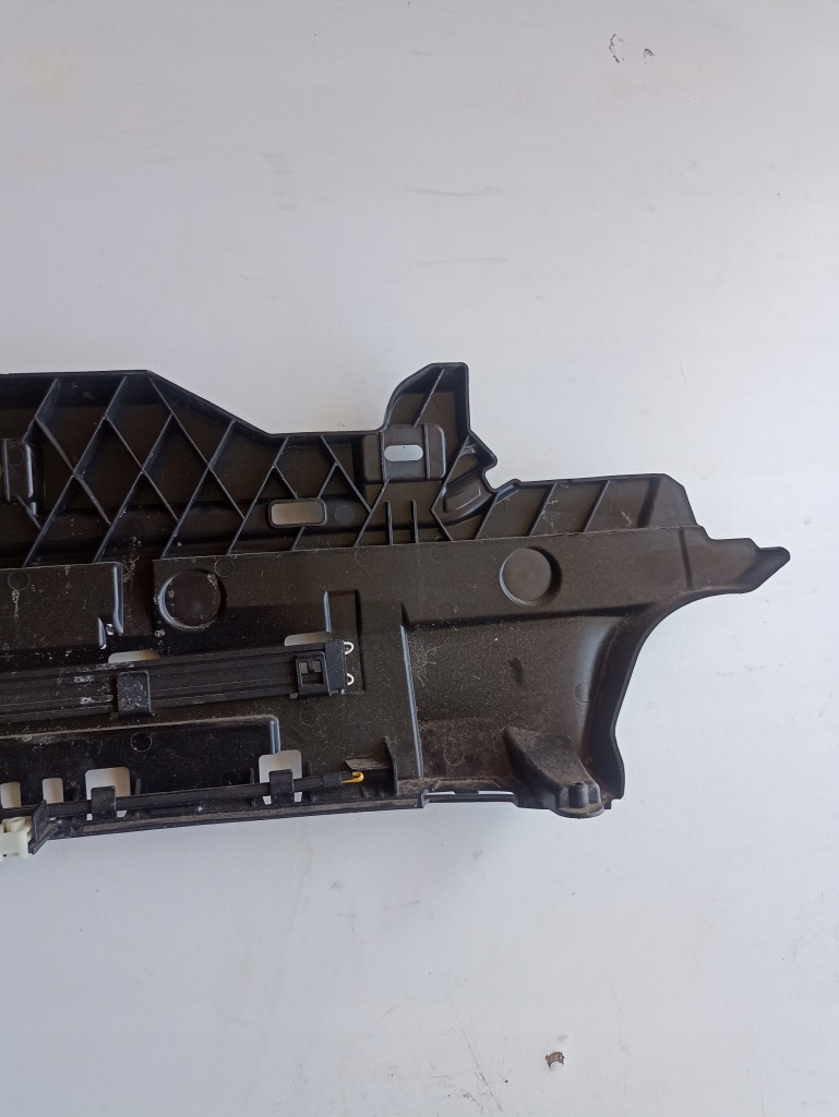 Напрямна бампера smart відкривач bmw g30 g31 lci m набір 8098702 8494948 Ціна