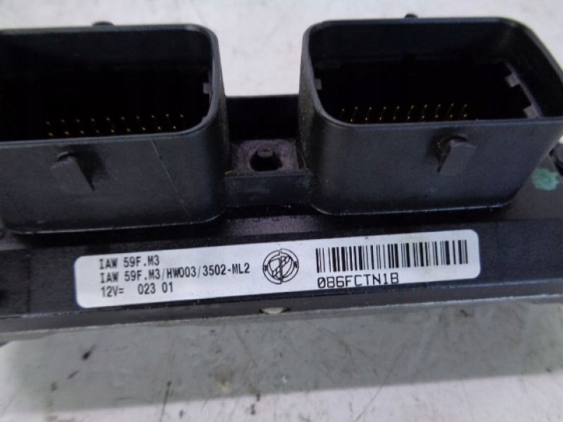 фото №5, Punto 188 блок управления двигателя 1,2 46808846 iaw59fm3